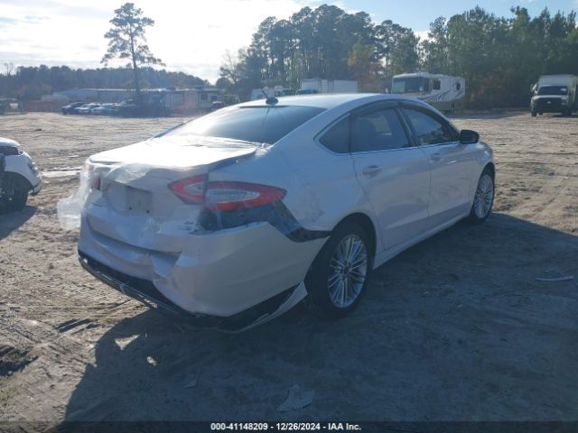 3FA6P0T93GR300390 Ford FUSION SE