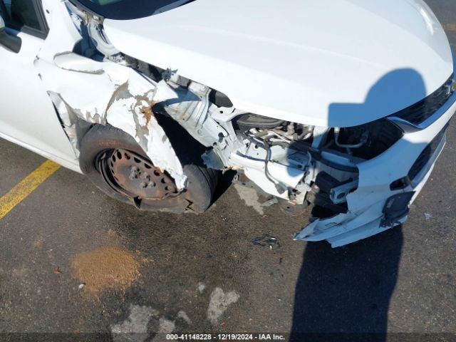 1G1BC5SM5J7235363 Chevrolet Cruze Ls Auto