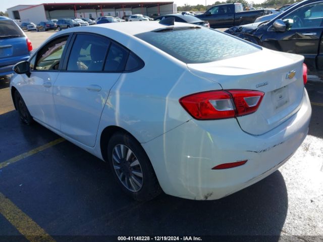 1G1BC5SM5J7235363 Chevrolet Cruze Ls Auto
