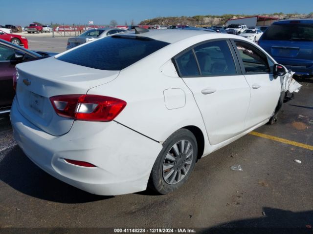 1G1BC5SM5J7235363 Chevrolet Cruze Ls Auto