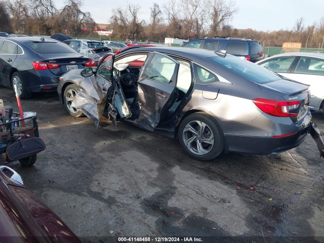Honda ACCORD EX 2018 1HGCV1F4XJA249420 Image 3