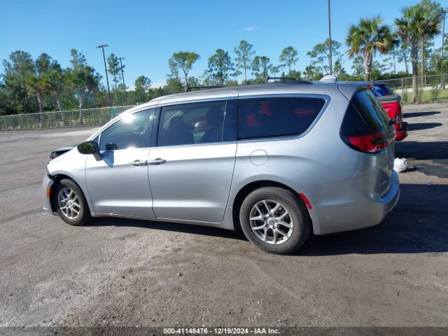 2C4RC1FG8MR555699 Chrysler Pacifica Touring
