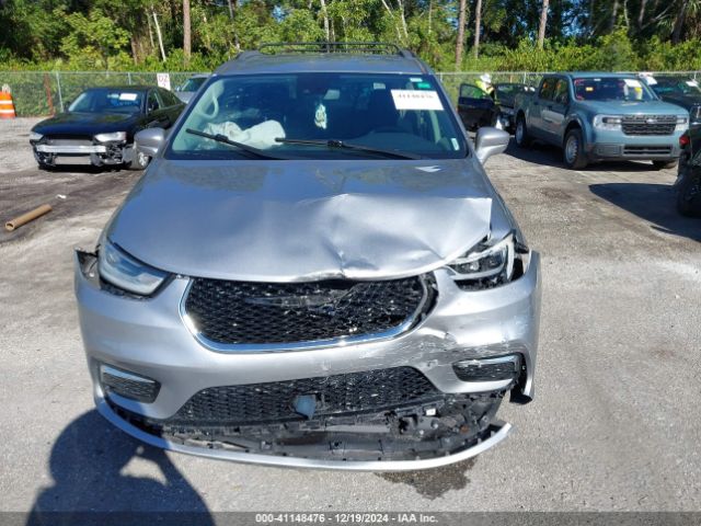 2C4RC1FG8MR555699 Chrysler Pacifica Touring