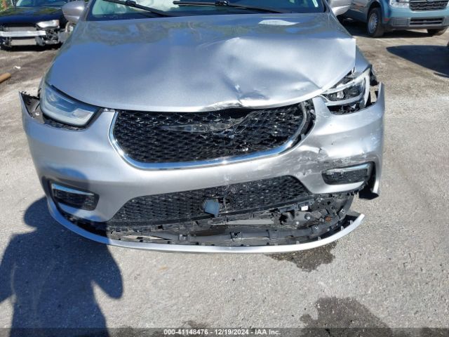 2C4RC1FG8MR555699 Chrysler Pacifica Touring