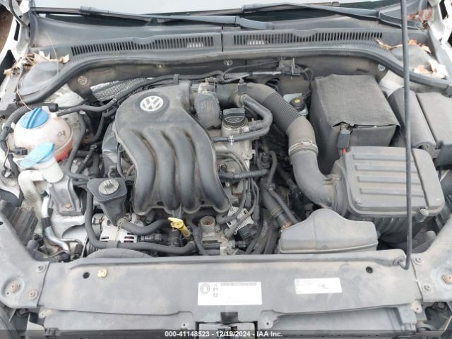3VW1K7AJ9EM369584 Volkswagen Jetta 2.0l S