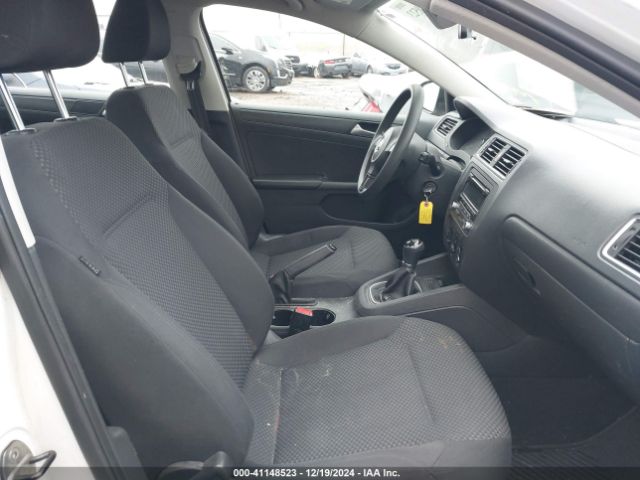 3VW1K7AJ9EM369584 Volkswagen Jetta 2.0l S