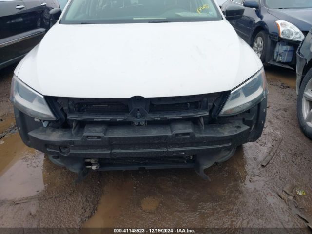 3VW1K7AJ9EM369584 Volkswagen Jetta 2.0l S