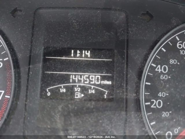 3VW1K7AJ9EM369584 Volkswagen Jetta 2.0l S