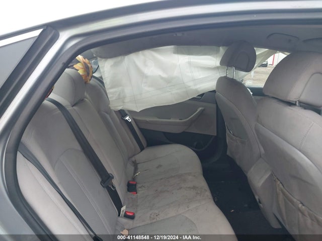 Hyundai SONATA SE 2017 5NPE24AF3HH483685 Image 8