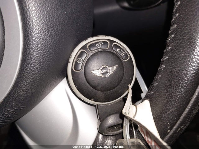2009 MINI COOPER WMWMF33589TW79467 Photo 10