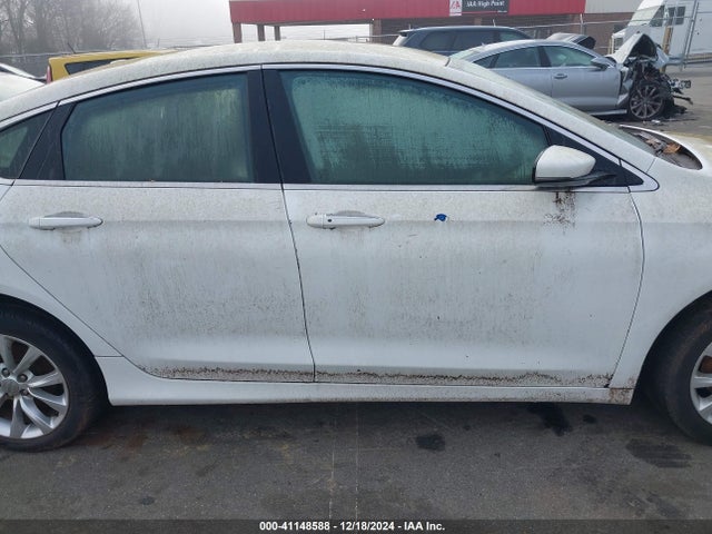 Chrysler 200 C 2015 1C3CCCCB3FN593694 Image 13