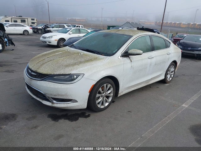 Chrysler 200 C 2015 1C3CCCCB3FN593694 Image 2