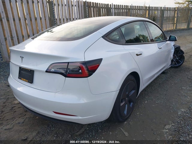 2022 TESLA MODEL 3 5YJ3E1EA8NF121678 Photo 3