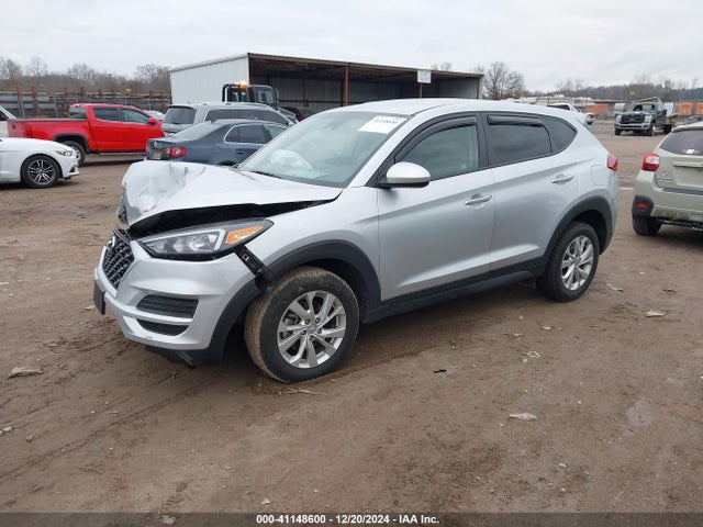 Hyundai TUCSON SE 2019 KM8J2CA4XKU980202 Image 2