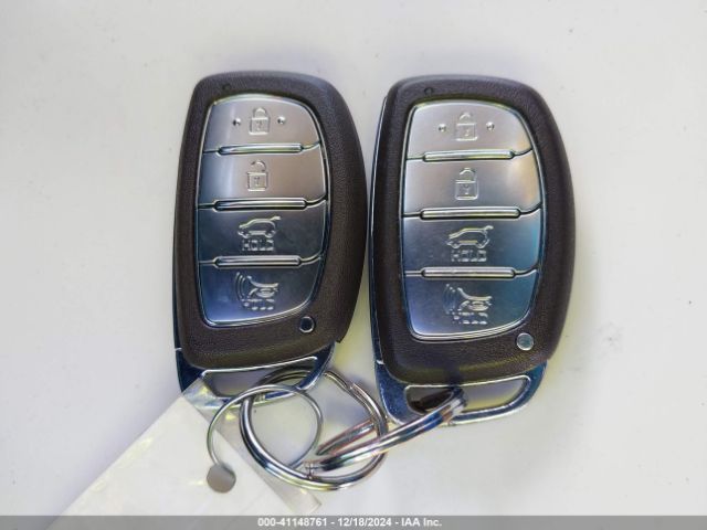 KMHC75LC0KU106046 Hyundai Ioniq Hybrid Sel