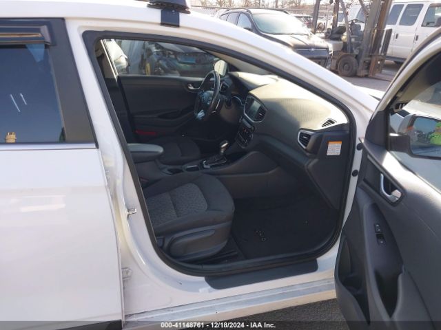 KMHC75LC0KU106046 Hyundai Ioniq Hybrid Sel