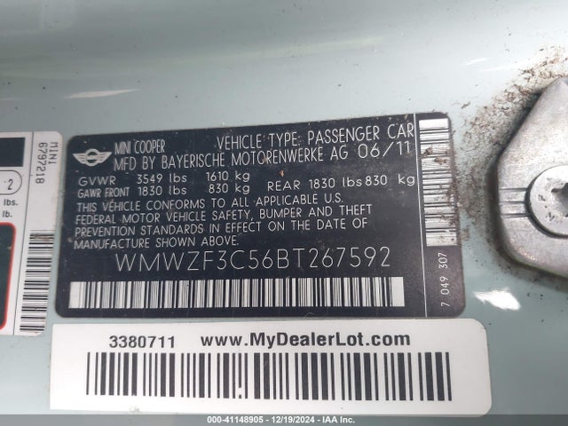 2011 MINI COOPER CLUBMAN WMWZF3C56BT267592 Photo 8