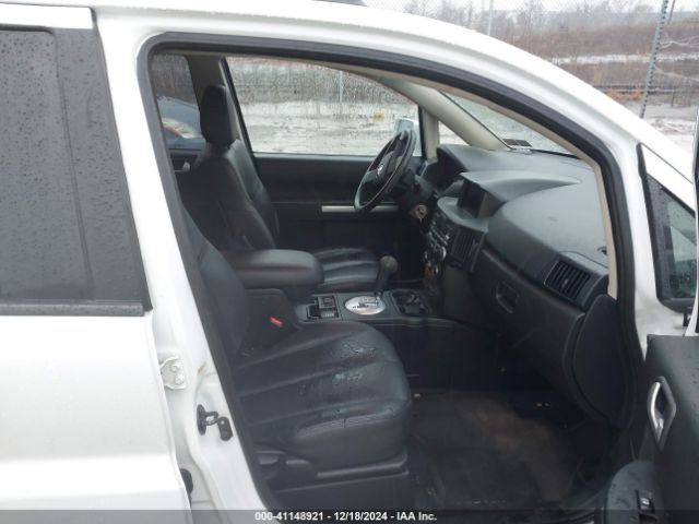 2011 MITSUBISHI ENDEAVOR 4A4JN3AS4BE015686 Photo 4