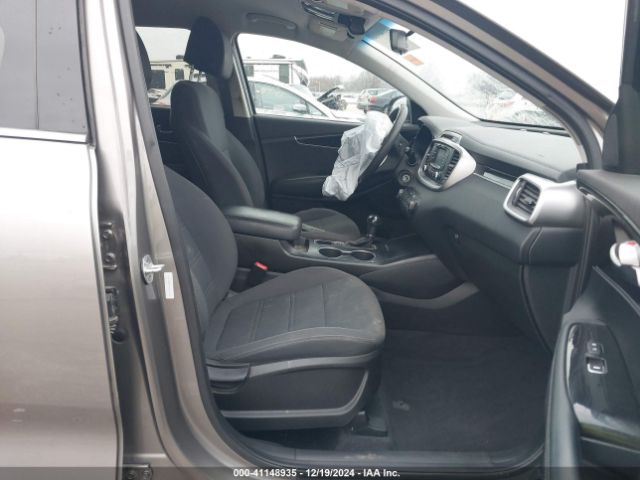 5XYPGDA39HG287760 KIA Sorento 2.4l Lx