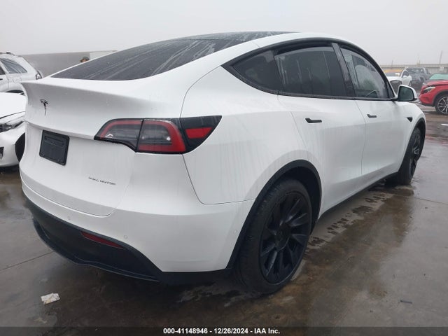 2022 TESLA MODEL Y 7SAYGDEE3NF322122 Photo 3