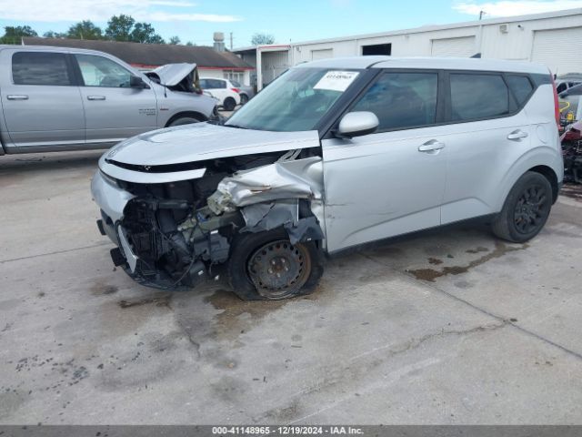 KNDJ23AU6L7088629 KIA SOUL LX