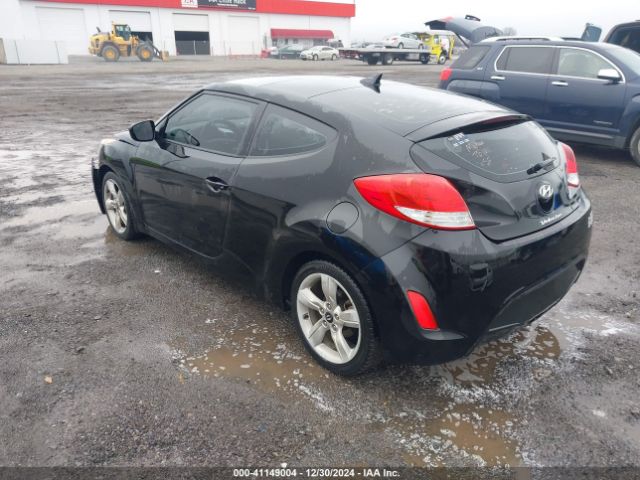 KMHTC6AD8EU211077 Hyundai Veloster Base W/gray