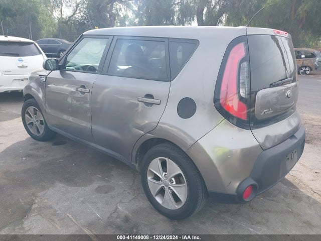 KIA Soul 2016 KNDJN2A22G7263402 Image 3