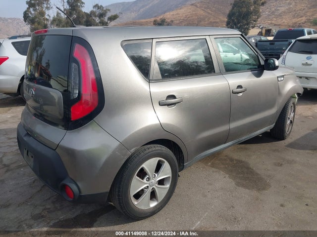 KIA Soul 2016 KNDJN2A22G7263402 Image 4