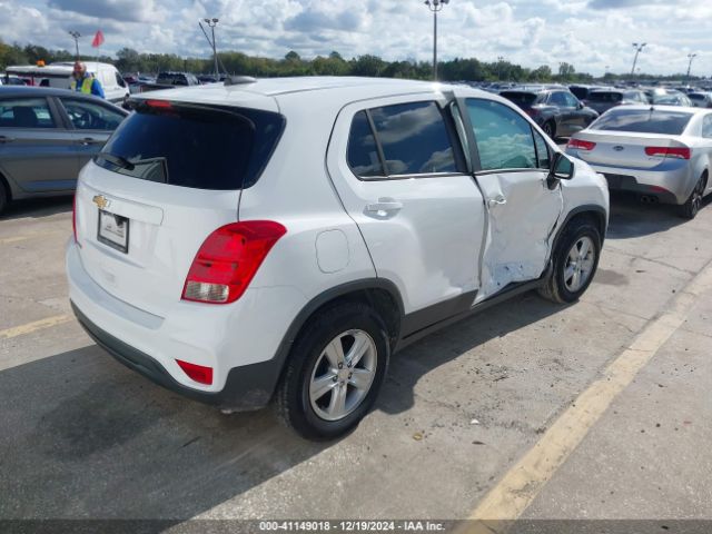 3GNCJKSB9LL155942 Chevrolet Trax Fwd Ls