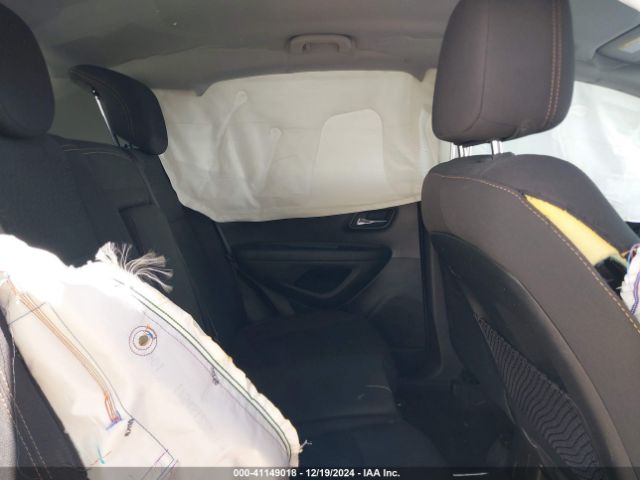 3GNCJKSB9LL155942 Chevrolet Trax Fwd Ls