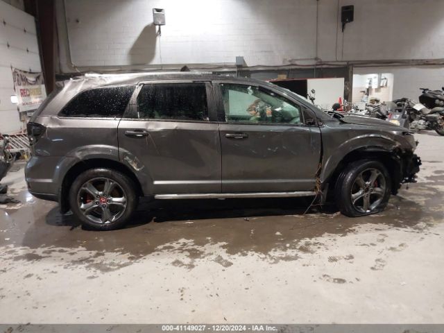 3C4PDDGGXFT518996 Dodge Journey Crossroad