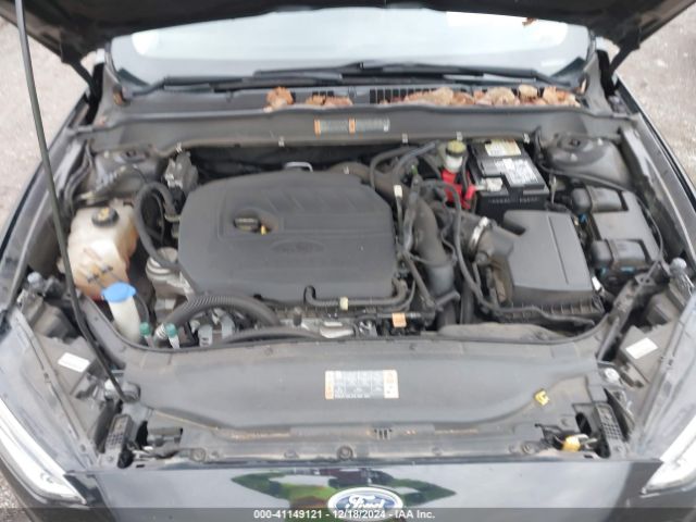 3FA6P0HD3HR263548 Ford FUSION SE