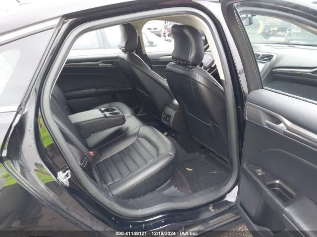 3FA6P0HD3HR263548 Ford FUSION SE