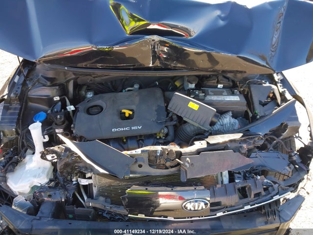 KIA FORTE LX 2017 3KPFK4A72HE029834 Image 10