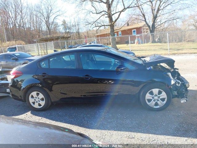 KIA FORTE LX 2017 3KPFK4A72HE029834 Image 14