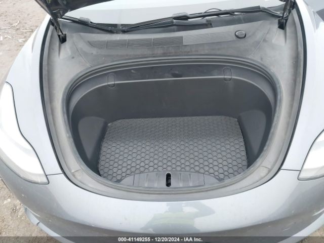 5YJ3E1EB5KF533660 Tesla Model 3 Long Range/performance