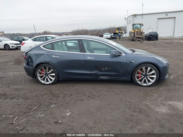 5YJ3E1EB5KF533660 Tesla Model 3 Long Range/performance