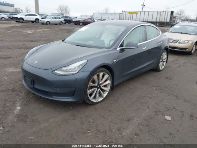 5YJ3E1EB5KF533660 Tesla Model 3 Long Range/performance