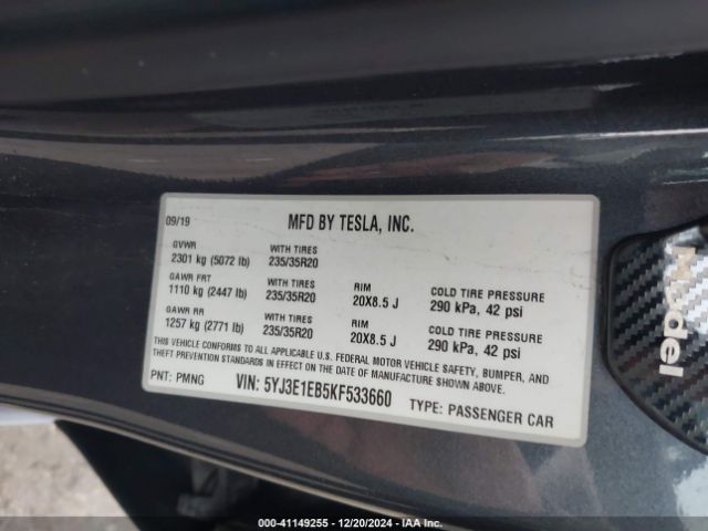 5YJ3E1EB5KF533660 Tesla Model 3 Long Range/performance