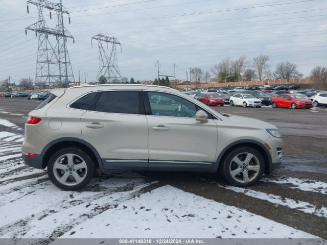 5LMCJ1C9XHUL34477 Lincoln Mkc Premiere