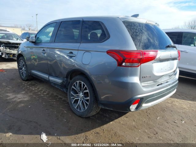 JA4AD3A39HZ022132 Mitsubishi Outlander Se