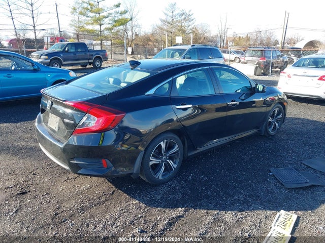 2HGFC1F95HH638024 Honda Civic Touring