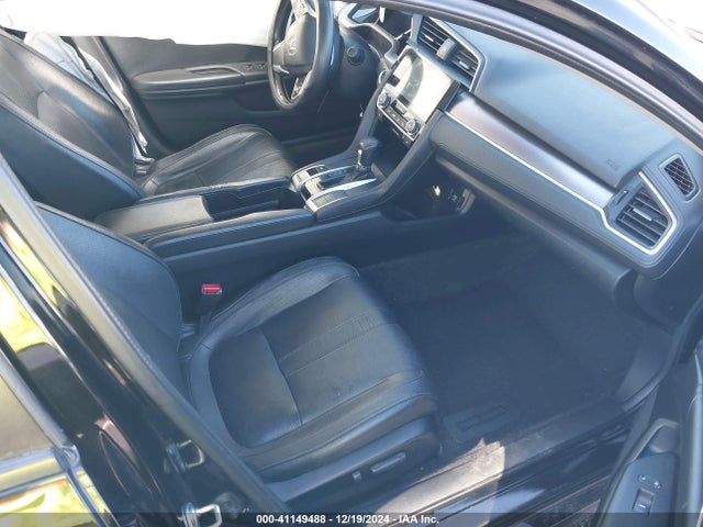 2HGFC1F95HH638024 Honda Civic Touring