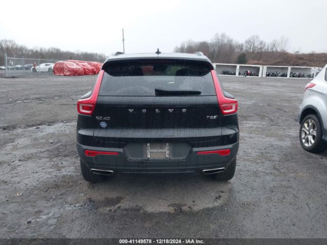 YV4162UM1L2171468 Volvo Xc40 T5 R-design