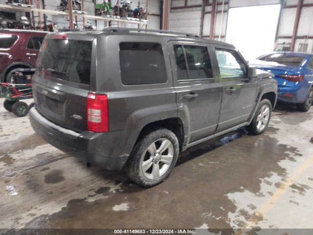 1C4NJRFB0GD632774 Jeep Patriot Latitude