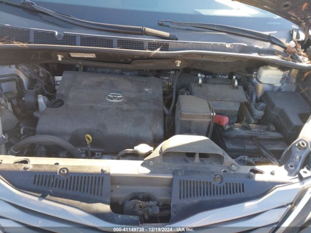5TDYK3DC7ES438893 Toyota Sienna Xle/limited