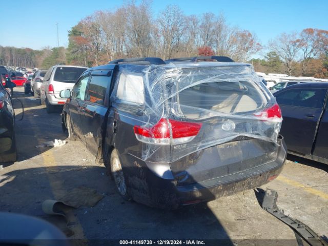 5TDYK3DC7ES438893 Toyota Sienna Xle/limited