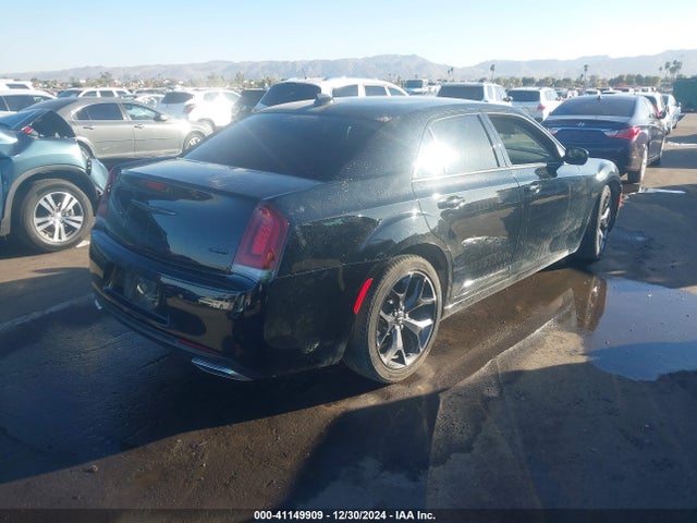 Chrysler 300 Touring 2023 2C3CCAAG0PH605037 Image 4