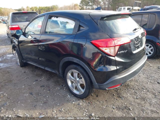 3CZRU5H32GM717122 Honda HR-V LX