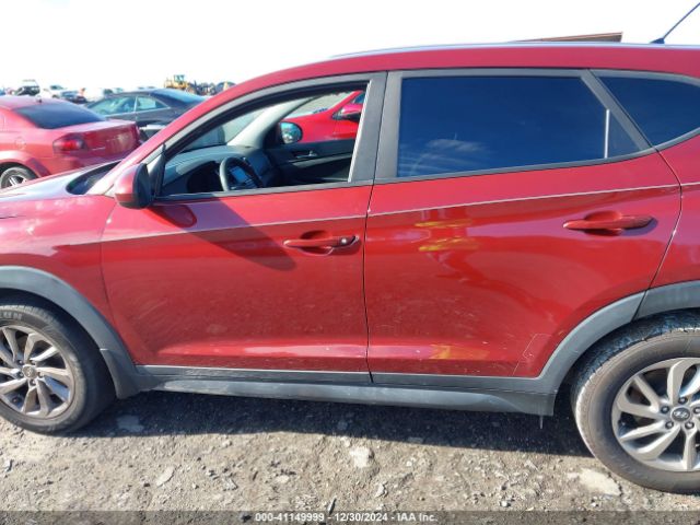 KM8J23A45JU810165 Hyundai TUCSON SE